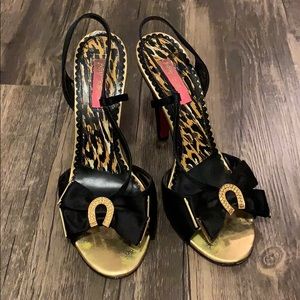 Betsy Johnson black gold bow strapped heels SZ 10